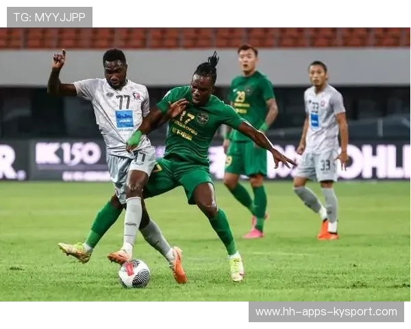 弗兰克接埃弗拉传中推射锁定胜局